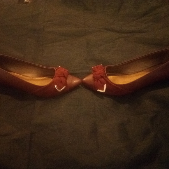 Dress or casual ballet flat - Picture 3 of 3